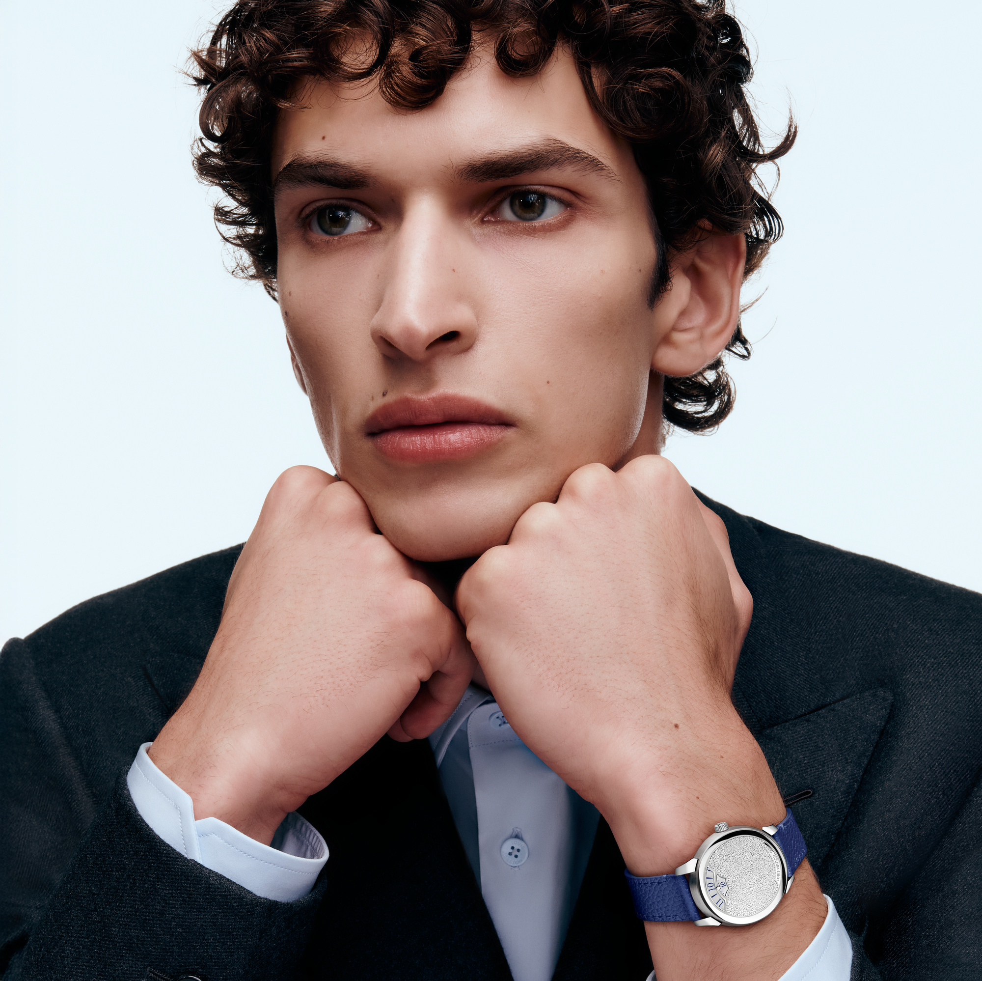 Tambour Convergence, Automatic, 37mm, Platinum and diamonds  in Watches's All Watches } collections by Louis Vuitton (Product zoom)